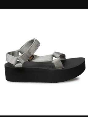 Teva Flatform Platform Universal Metallic Silver Sandals Women's Size 9
